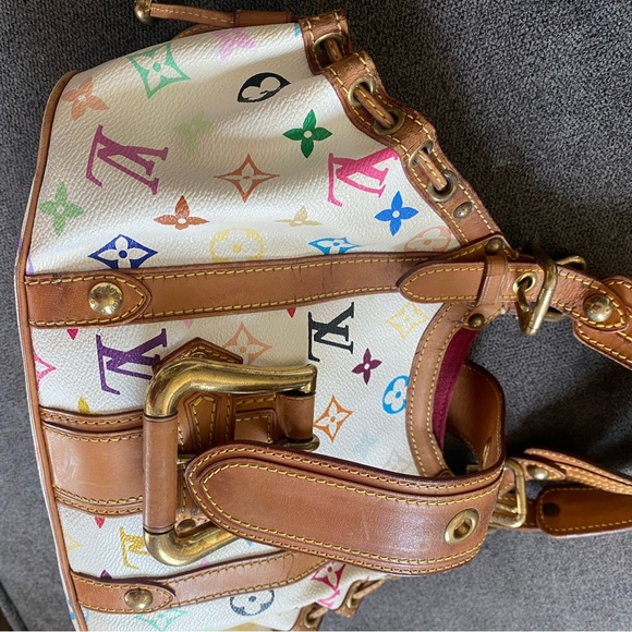 Louis Vuitton Theda - Picture 10 of 16
